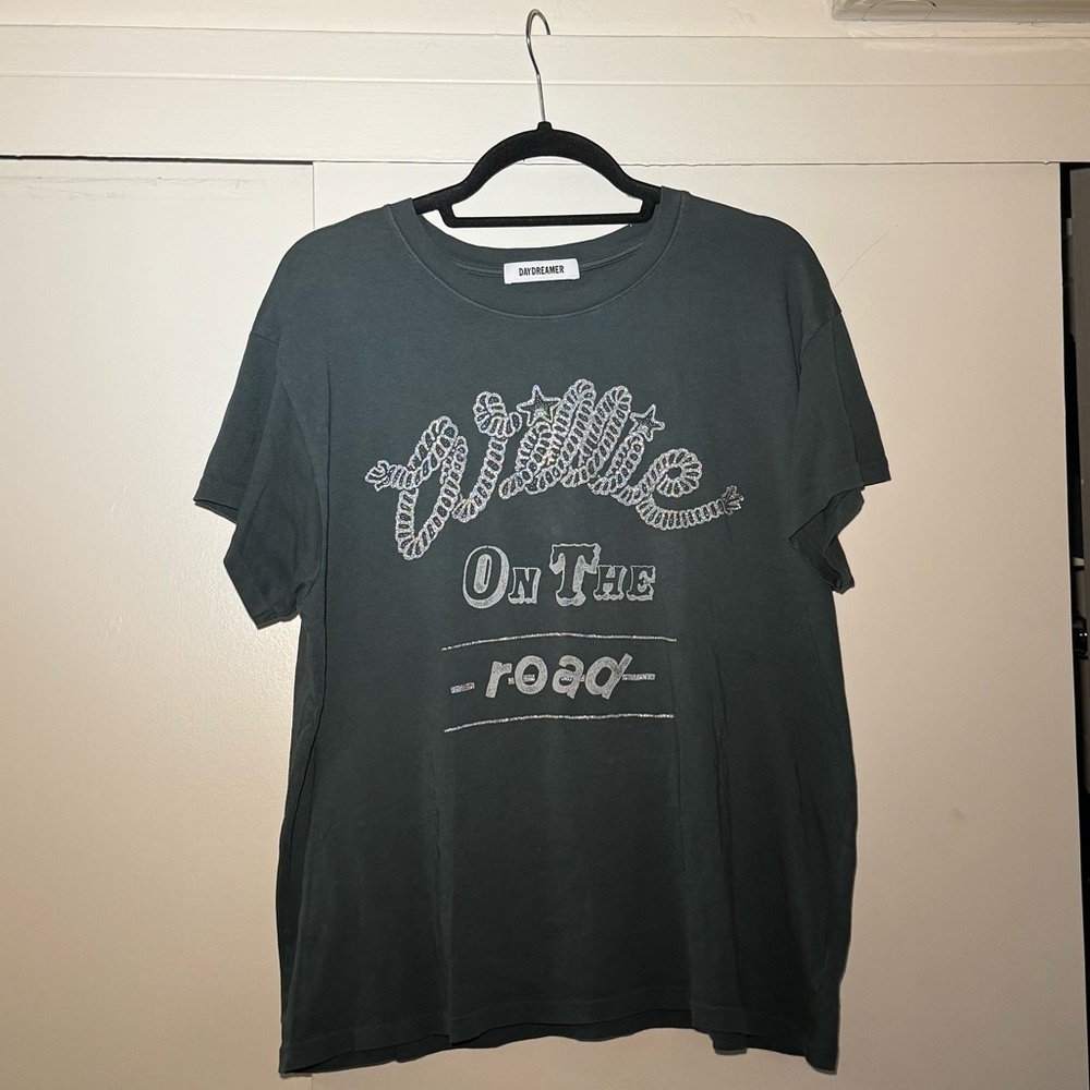DAYDREAMER Willie Nelson on the road concert tee t-shirt
